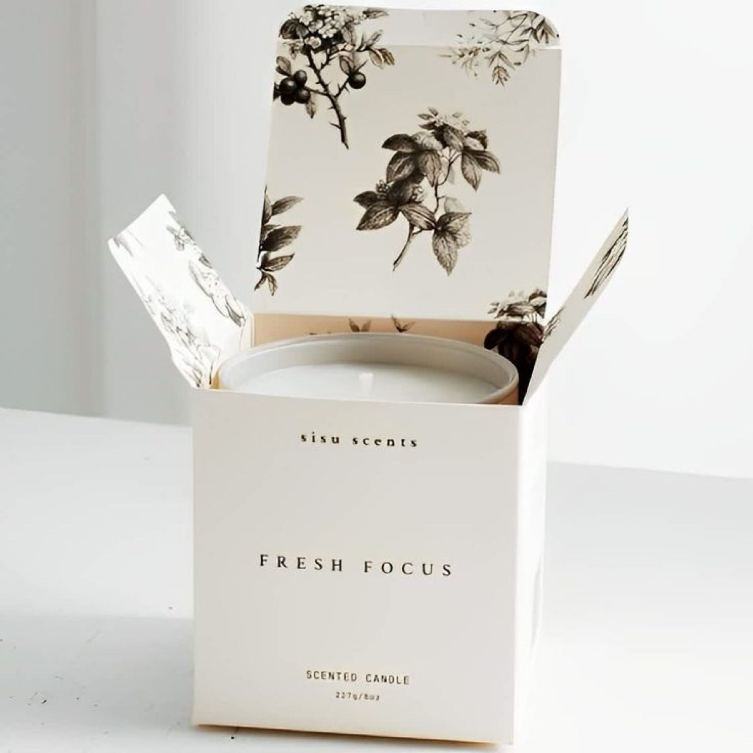 Elevate Candle Packaging with Custom Solutions